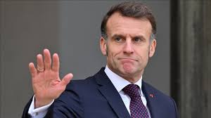 Emmanuel Macron : Quentin a été victime d’un déferlement de violence inouï.