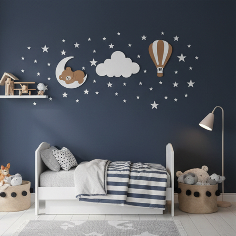 ديكور عصري الغرفة الأطفال– الدب النائم على الهلال