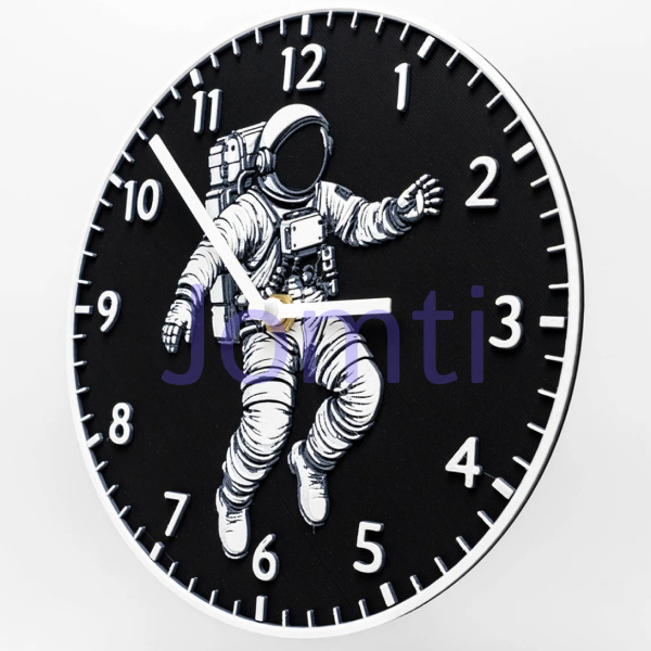 ساعة حائط رائد الفضاء العائم