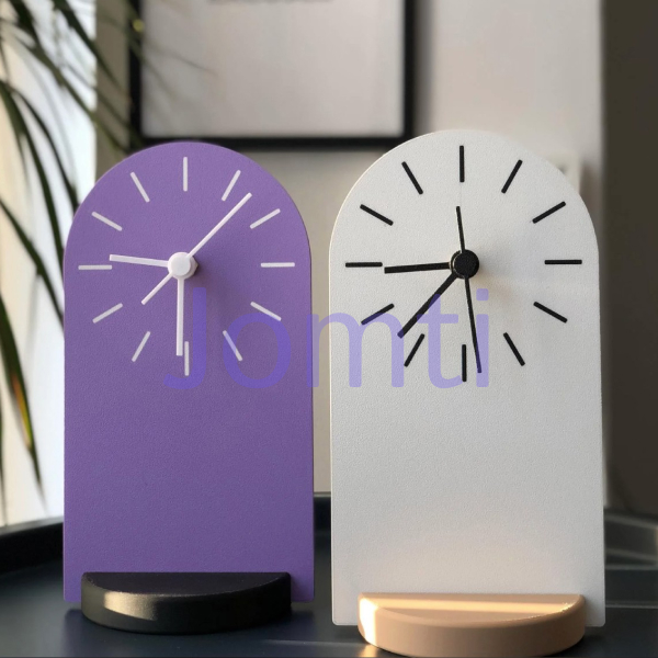 ساعة طاولة تنسجم مع أي ديكور
