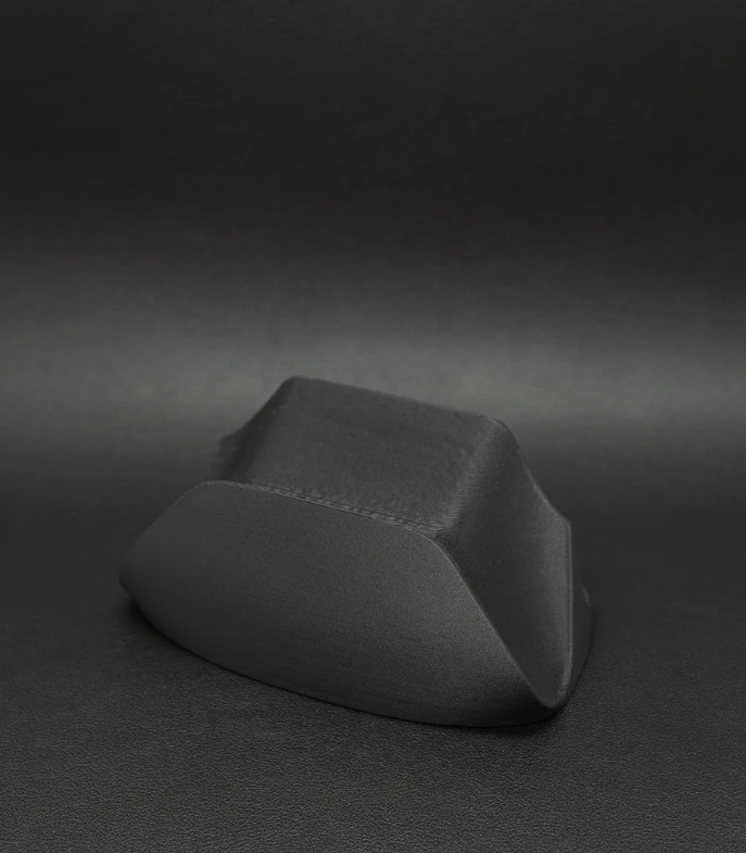 Minimalistic Xbox Controller Stand