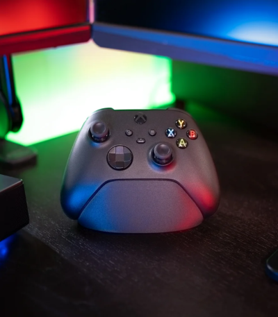 Minimalistic Xbox Controller Stand