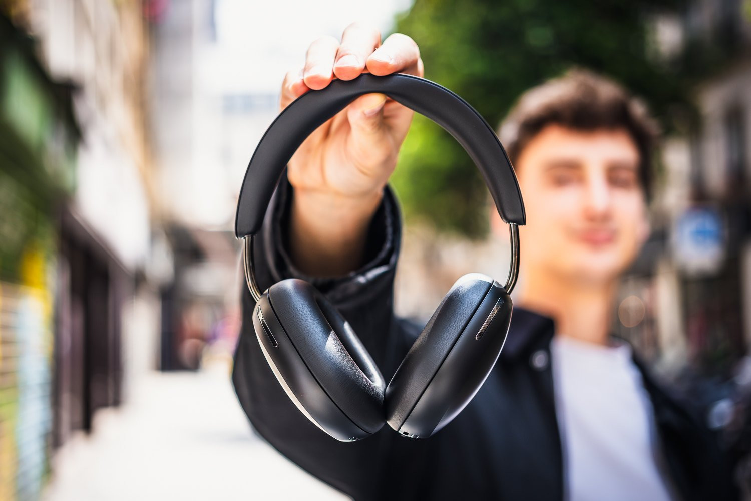 Test Sonos Ace : le spécialiste des enceintes réussit-il son premier casque audio ?