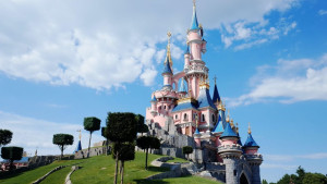 Fuite de données chez Disneyland Paris ? Des pirates diffusent « des milliers d'informations sensibles »