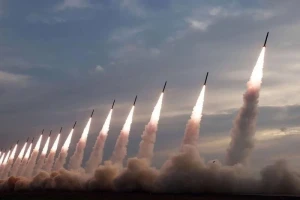 طهران تستبدل أنظمة للدفاع الجوي