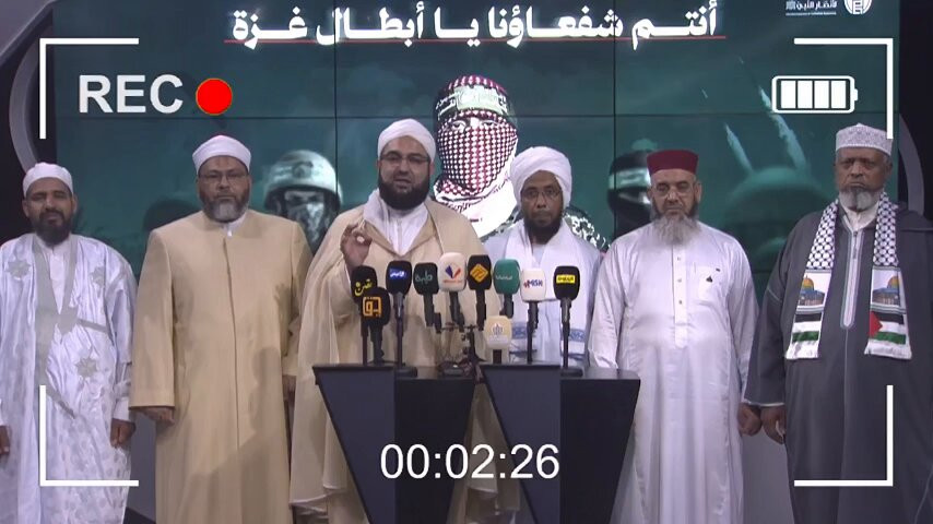 بينهم الكتاني.. علماء يطالبون الحكومات بفتح باب الجهاد لنجدة غزة