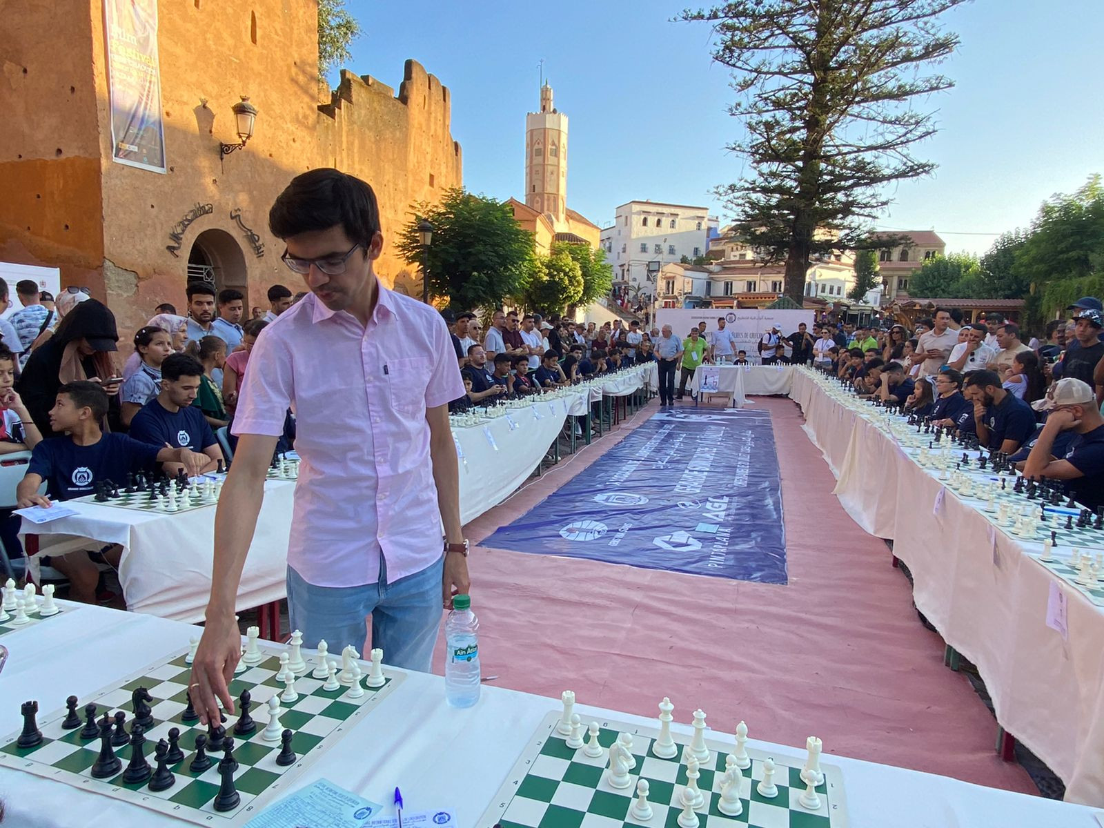 في مهرجان الجوهرة الزرقاء.. غيري يُبهر المغاربة بعرض ذهني خارق