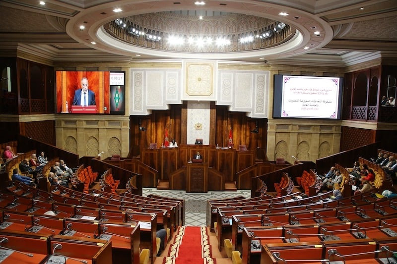 “يقوّض ثقة المواطنين”.. قوانين حساسة تمرّ تحت قبة برلمانية شبه خالية