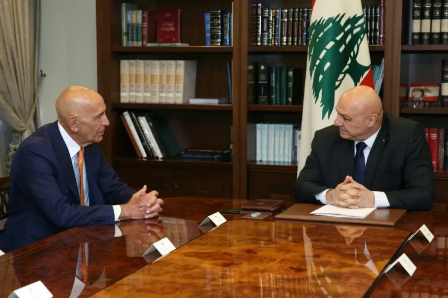 الرئيس اللبناني يستبعد التطبيع مع إسرائيل