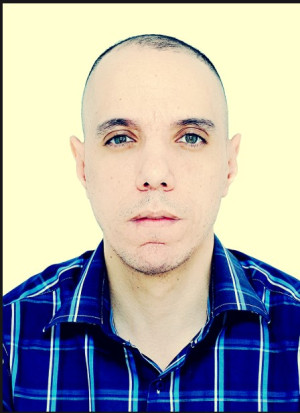 الألعاب الإلكترونية.. صناعة المستقبل وهندسة العزلة