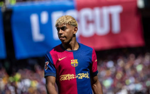 جمعية حقوقية تطالب بفتح تحقيق في حفل عيد ميلاد لامين جمال