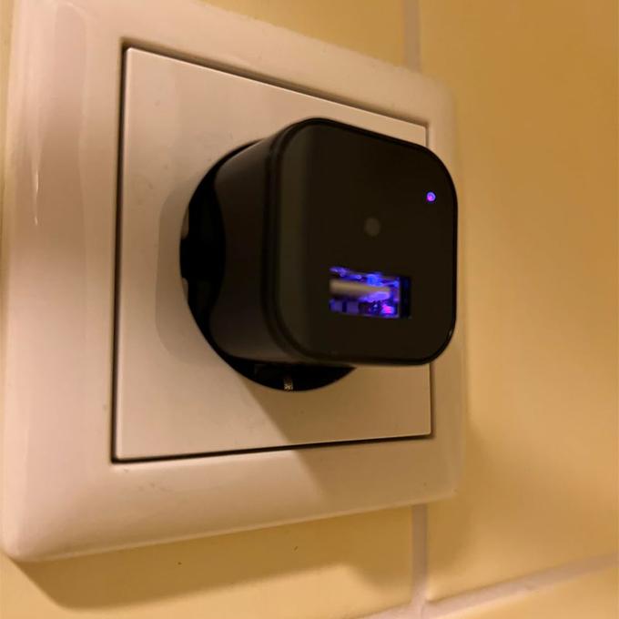 كاميرا مراقبة على شكل شاحن الهاتف