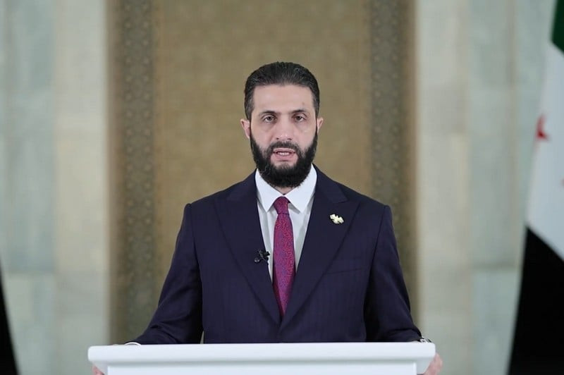 الشرع: الاستقواء بالخارج يفاقم الأزمة