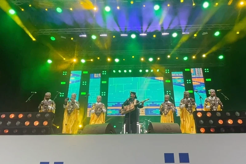 القصري يمتع مهرجان الشواطئ