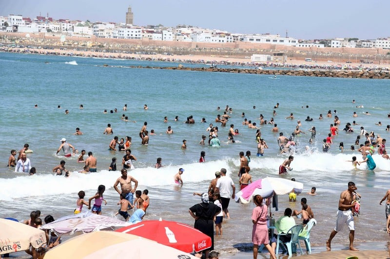 موجة الحر تنحسر بالمغرب .. والحرارة تعود إلى الارتفاع وسط الأسبوع القادم
