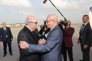 من عدم الانحياز إلى فقدان البوصلة .. الجزائر تتخبط بين الخطاب والممارسة