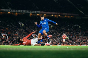 إيغامان يترقب عروض انتقال جديدة