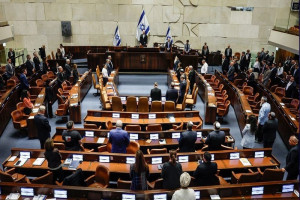 لجنة تدين تكريس احتلال الضفة الغربية