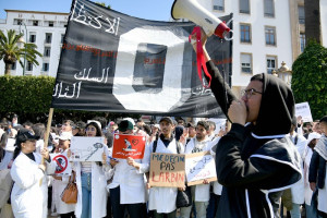 جديد التسوية بين طلبة الطب والحكومة