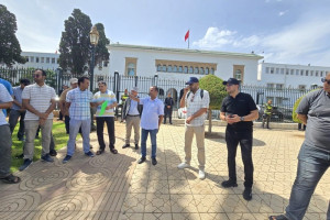 المتصرفون التربويون يطالبون بالاستقرار المهني والاجتماعي من الشارع