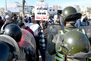 تطبيق قانون "حق الإضراب" يحرك وزارة التشغيل لإعداد نصّين تنظيميين