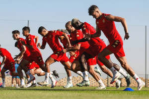 بنهاشم يحسم قائمة لاعبي الوداد