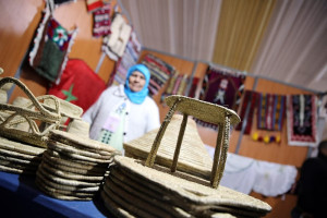 التعاونيات النسوية تستثمر المعارض الصيفية لزيادة المبيعات وتوسيع الأسواق