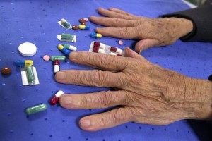 "وكالة الأدوية" تنفي ندرة علاجات