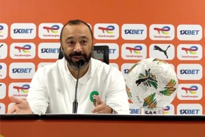 السكتيوي وانتقادات الجمهور