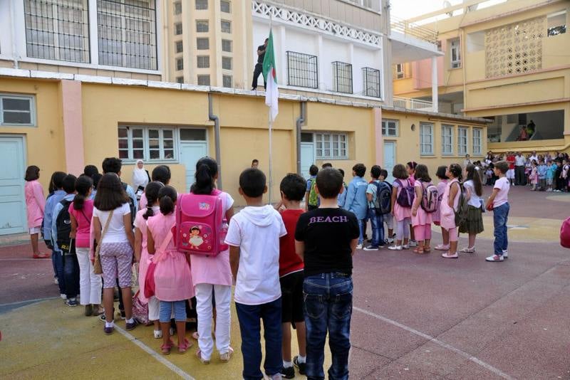 تأجيل مفاجئ لبداية الدراسة بالجزائر