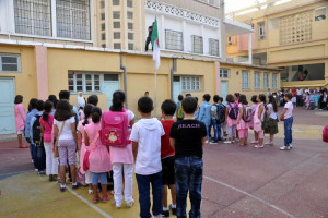 تأجيل مفاجئ لبداية الدراسة بالجزائر