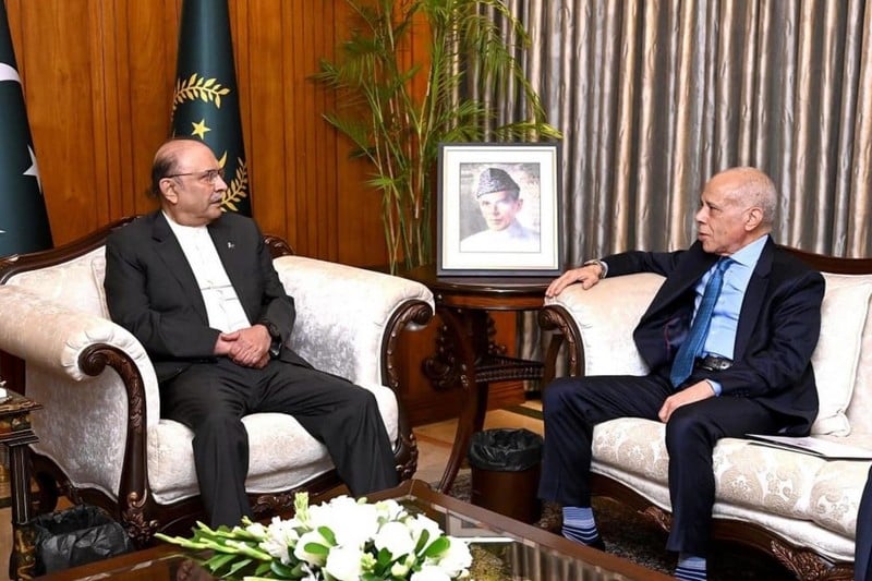 رئيس باكستان يشيد بمكانة المغرب