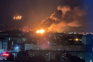 "درونات" تحرق منطقتين في روسيا