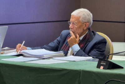 "الإساءة للذات الإلهية" تشعل الاتهام بـ"التحريض" بين الجامعي والرميد