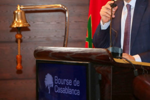 بورصة البيضاء تبدأ التداولات بتراجع