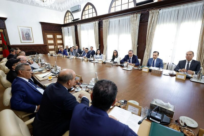 أخنوش يجمع "لجنة متابعة التقاعد"