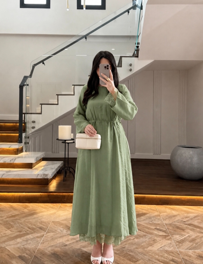 كسوة صيفية في اللون البيستاش رائعة و مريحة و مناسبة لجميع النساء