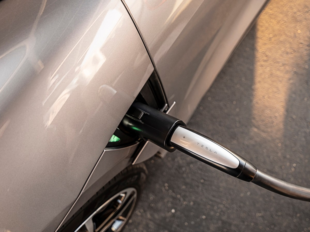 Lucid Air owners will be able to use Tesla Superchargers from July 31
