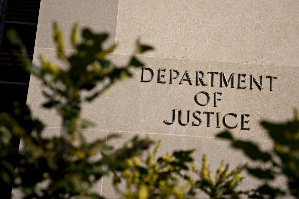 US Army soldier pleads guilty to hacking telcos and extortion