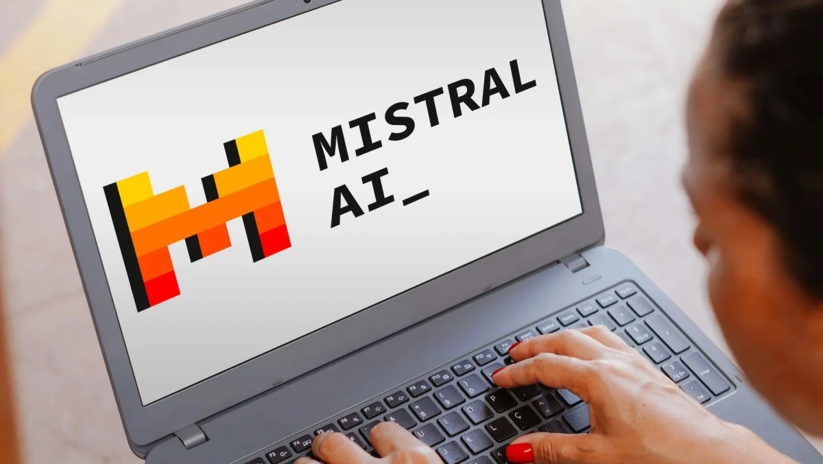 Mistral’s Le Chat chatbot gets a productivity push with new ‘deep research’ mode