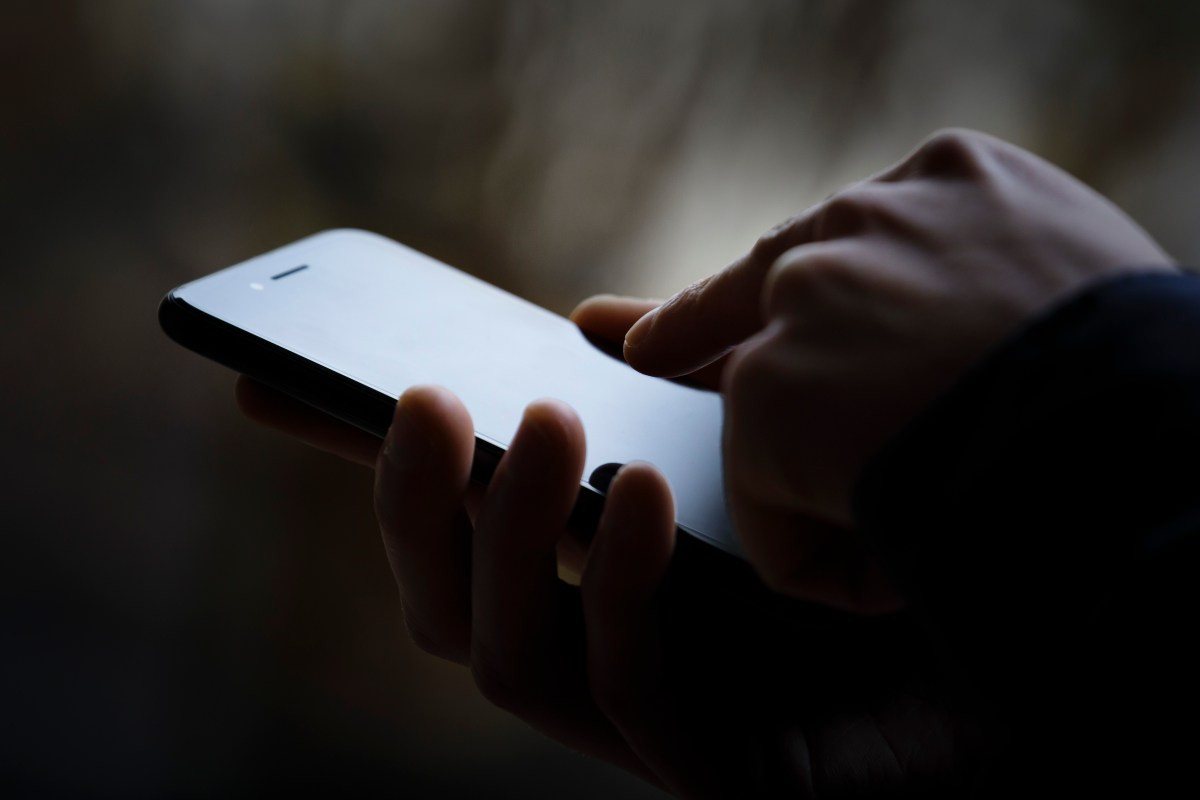 Hackers are trying to steal passwords and sensitive data from users of Signal clone