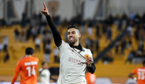 خافي يعود و يسجل هدفه الثامن