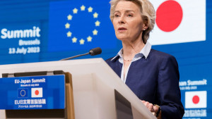 EU and Japan prepare delicate balancing act with US