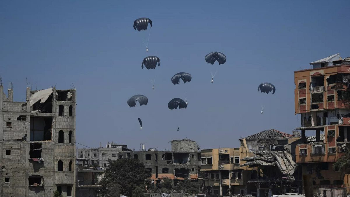 More aid dropped by plane over Gaza Strip amid worsening hunger crisis