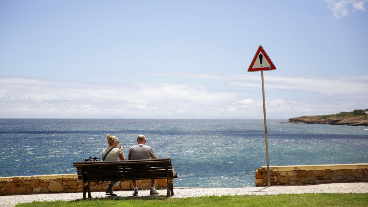 Portugal's heatwave extends to ocean with warm waters in Algarve