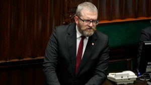 Polish prosecutors probe far-right lawmaker over Auschwitz denial