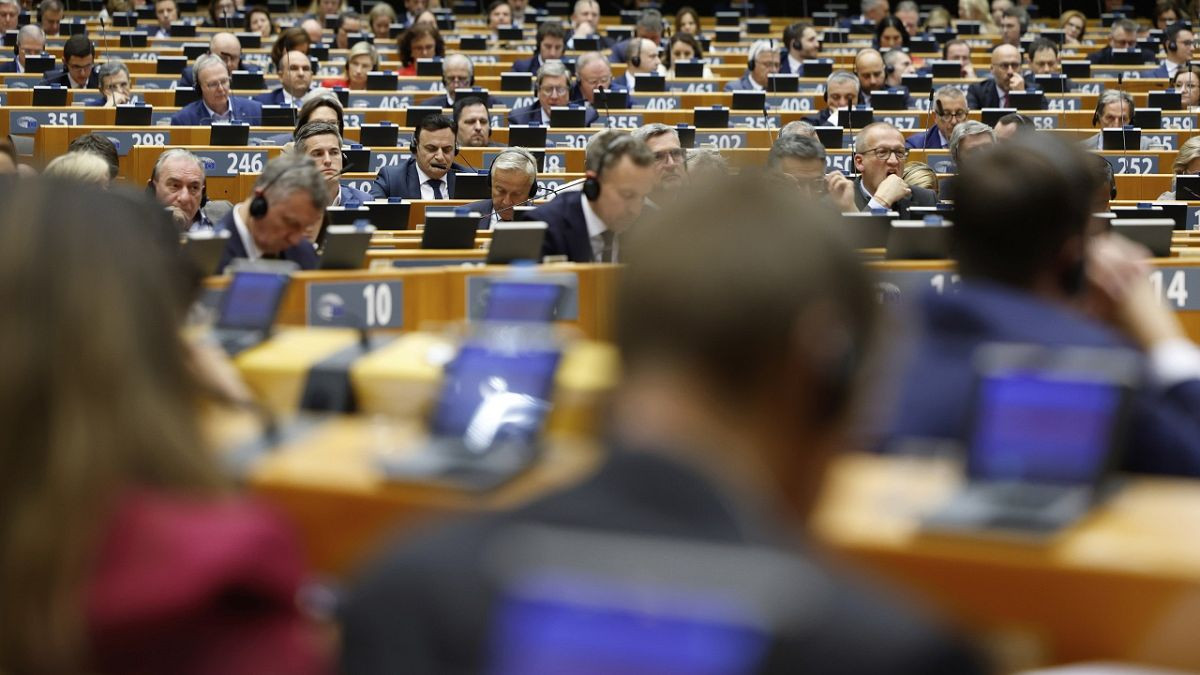 EU lawmakers to push for another Amazon hearing in the autumn 