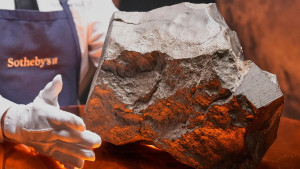 Largest Martian meteorite fetches more than €4.3 million at auction