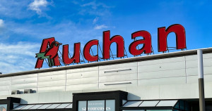 Grande distribution: Auchan s'apprête à céder 19 supermarchés à Lidl