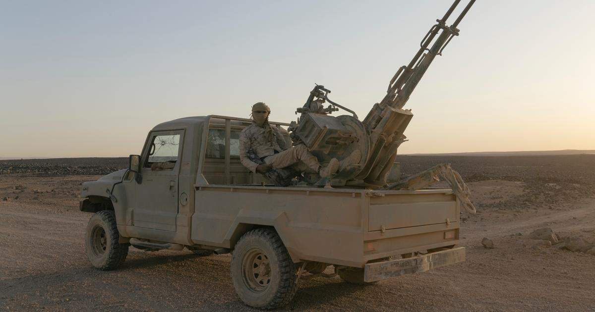 Dans le désert syrien, les autorités de Damas lancées dans la traque de Daech
